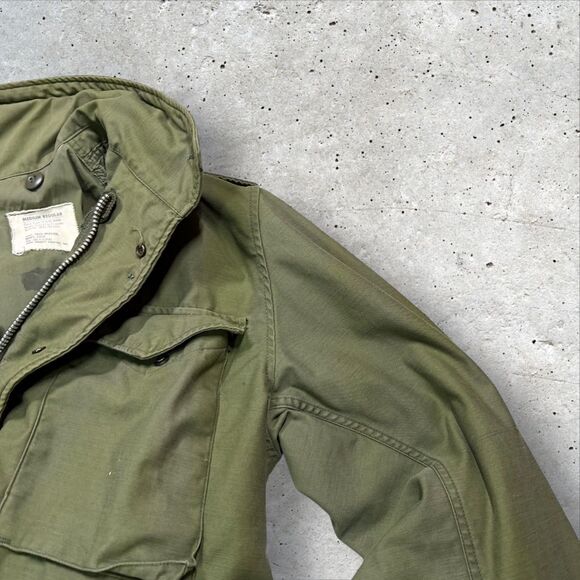 Vtg US Army M-65 Field Jacket Medium Regular OG-107 Vietnam Era Unauthenticated - Picture 3 of 16